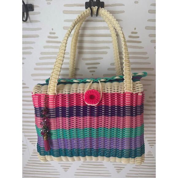 Handcrafted Recycled Plastic Mexican Artisanal Tote Bag Purse - Picture 1 of 7